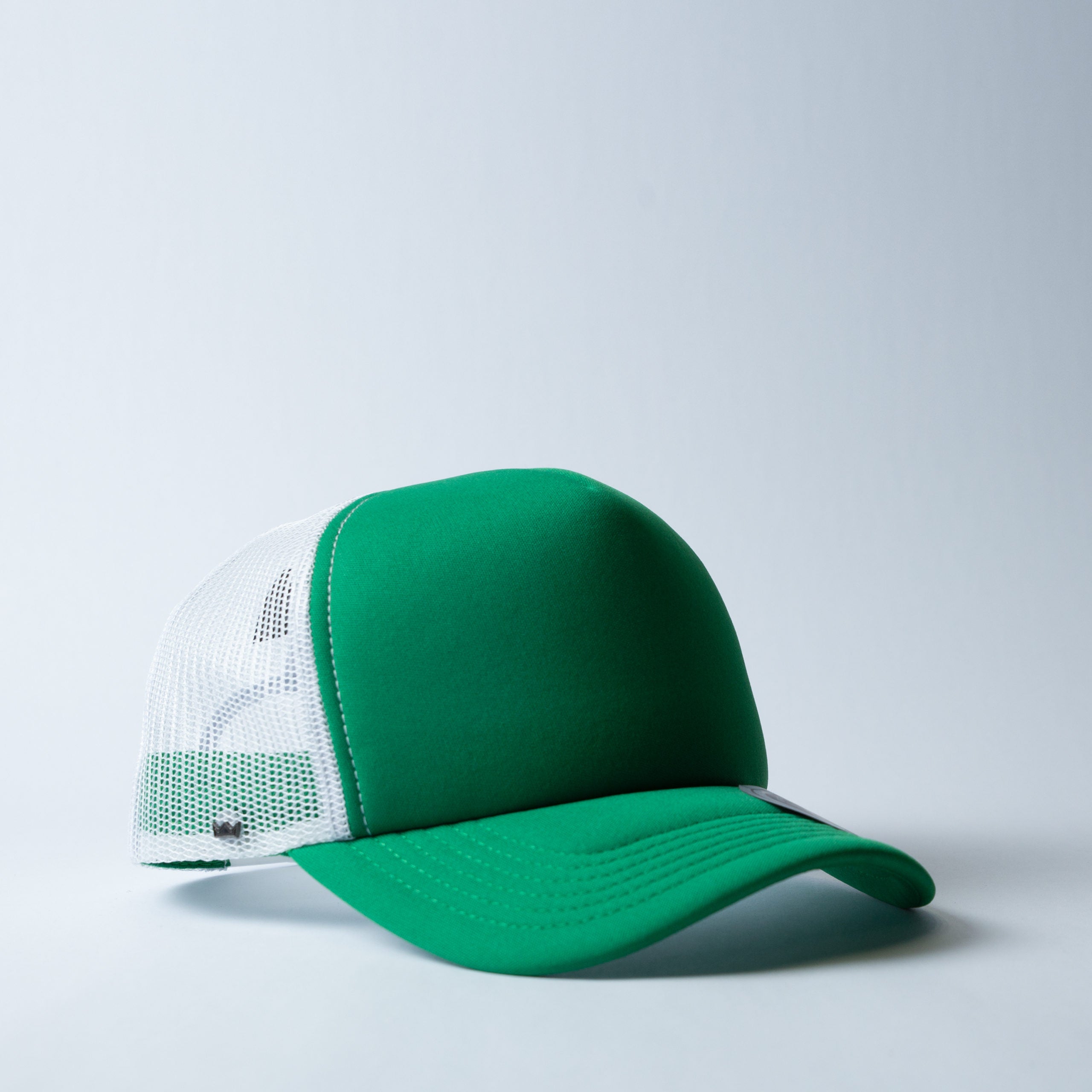 The 5 Panel Curved Peak Trucker