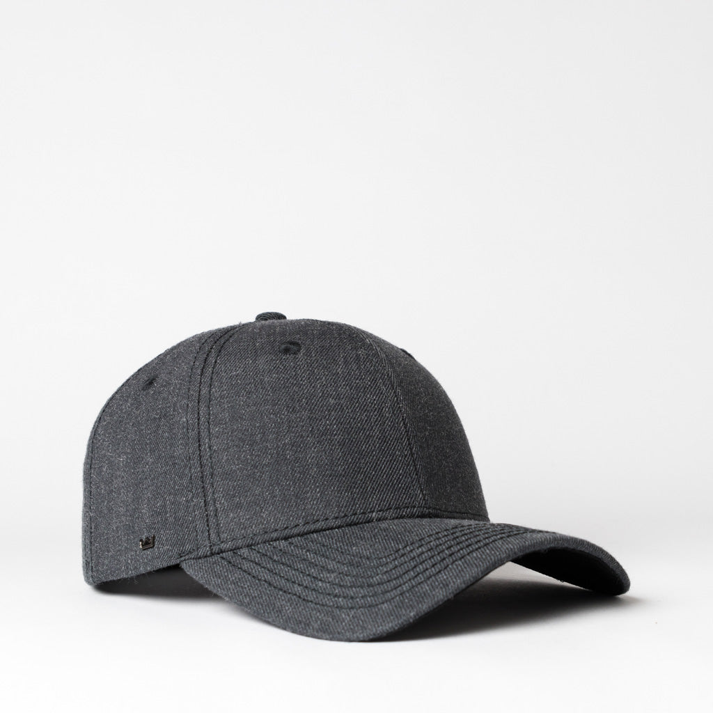 The 6 Panel Curved Peak Snapback