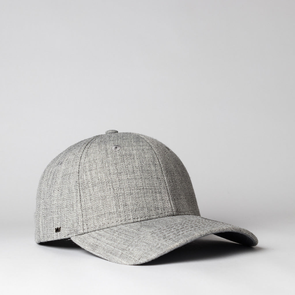 The 6 Panel Curved Peak Snapback